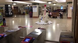 Commuters In Suburban Station Xmas Music