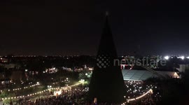 100 ft Christmas Tree Lighting