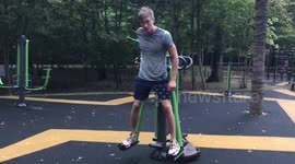 The Art of Acrobatics. Valentin’s split challenge