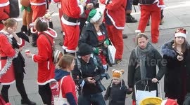 Santas Gather IN Angel Islington