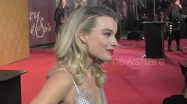 Margot Robbie at Mary Queen Of Scots(2)