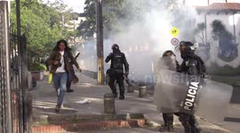 Clashes erupt between Bogota police and student protesters in final education protest of the year