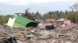 Months after the Sulawesi earthquake towns are still in ruins