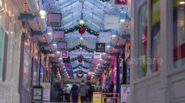 Time Lapse of last minute Christmas Shoppers in Leeds City Centre