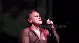Morrissey walks offstage after heckles during concert