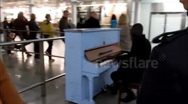 Family Guy At St Pancras