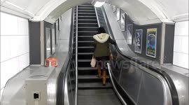 Women does not understand how to get out of Oxford Circus Train Station