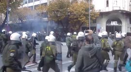Violent clashes between police and protesters in Thessaloniki, Greece