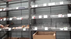 Empty shelves at Waitrose as last-minute London shoppers hit high street on  Christmas Eve