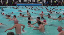 UK swimmers brave icy cold waters in Christmas Day plunge