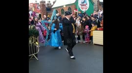 Christmas Parade At The Drayton Manor Park