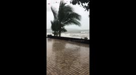 Waves at Lamai Beach