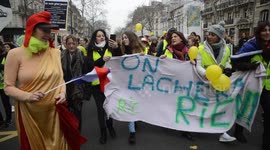 Hundreds of women rally in Paris during 'yellow vest' protests