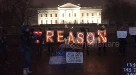 #KremlinAnnex protesters shout, “Shutdown the shutdown, open the government” in front of the White House as the government shutdown becomes the longest in history.