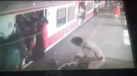 Watch- Two women being dragged by train at Dadar station in Mumbai saved by RPF constable