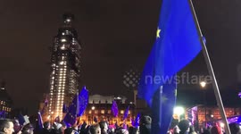 EU flag next to Elizebeth Tower