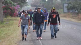 Fresh wave of migrants from Honduras enters Guatemala
