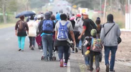 Fresh wave of migrants from Honduras enters Guatemala