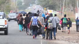 Fresh wave of migrants from Honduras enters Guatemala