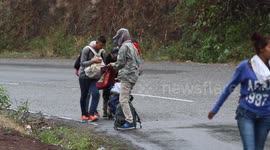 Fresh wave of migrants from Honduras enters Guatemala
