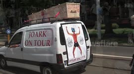 Funeral eccentric Ajax-fan organised in a funny way