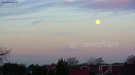 Supermoon at London Heathrow 1