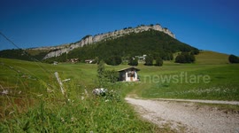Italian Alpine Lodge Vista