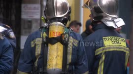 Man in Greek bank threatens to self immolate, set building alight