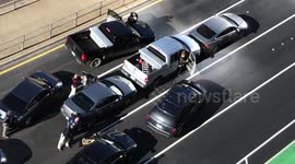 Cops box in suspects in armed arrest