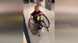 Inspirational moment boy with cerebral palsy walks without splints