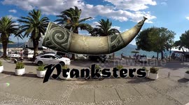 Horn prank gone wrong!