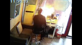 Second-hand iPhone explodes in owner's hands and burns his hair