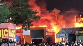 Major fire engulfs 200 stalls, creates stampede like situation in industrial fair in south India