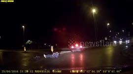 Dash cam footage of cyclist getting hit on Newmarket Road, Cambridge 25.04.16
