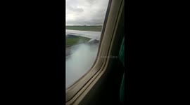 Aer Lingus - Smock on airplane engine start up