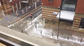 Snow begins to fall in South Yorkshire - timelapse