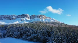 Drone filmer's beautiful aerial reveal of snowy mountain in Northern Ireland