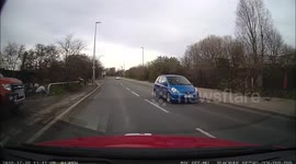 Learner on driving tests avoids hitting a horse