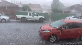 Hobart Thunder Storm - Hail Storm - Front 1 - 16th Dec 2014