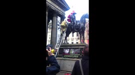 Santa arrested in Glasgow