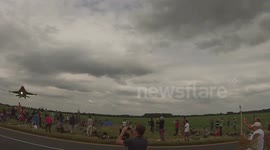 F16 Makes a VERY low landing at Waddington airshow