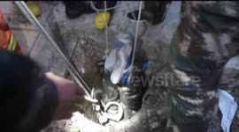 Toddler rescued after falling in manhole in China