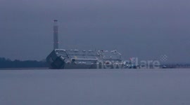 Hoegh Osaka cargo ship runs aground on Isle of Wight