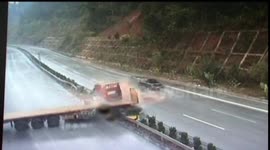 Truck jackknifes on China road