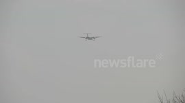 Flybe struggles to land at Leeds Bradford in gusty wind conditions
