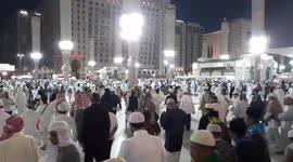 Prayer atmosphere in Medina