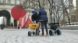 New York prepares for snow as stormy weather approaches