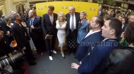 Embarrassing moment man appears to touch Dolly Parton's breast at '9 To 5: The Musical' gala night