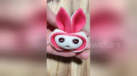 Creative cook makes uniquely shaped Chinese pastries