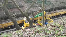 Huge landslide clean up near Bexleyheath train station by Jim Connor 2019